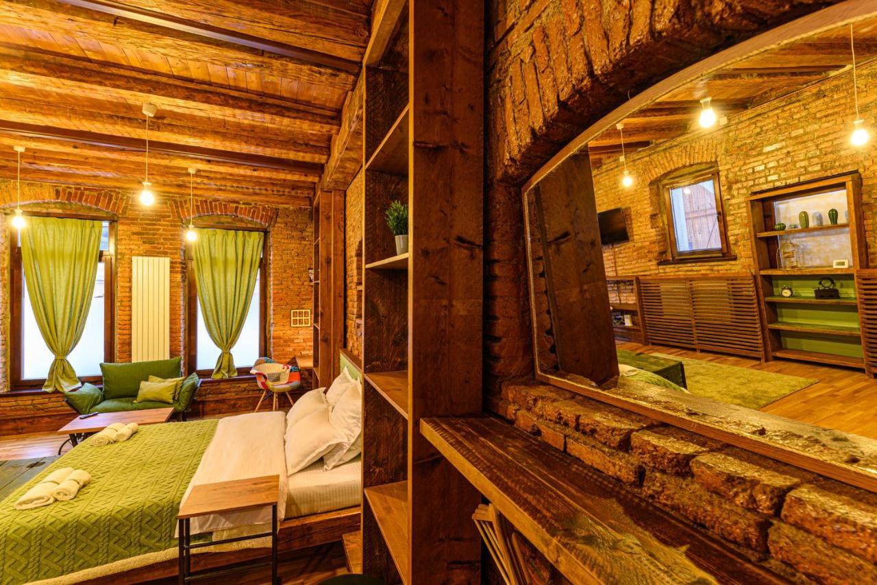 Castelului - Casa Monad * Brasov
